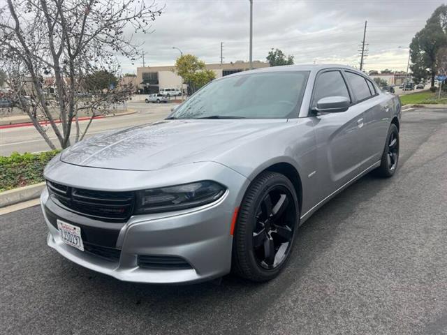 $11900 : 2015 Charger SE image 1