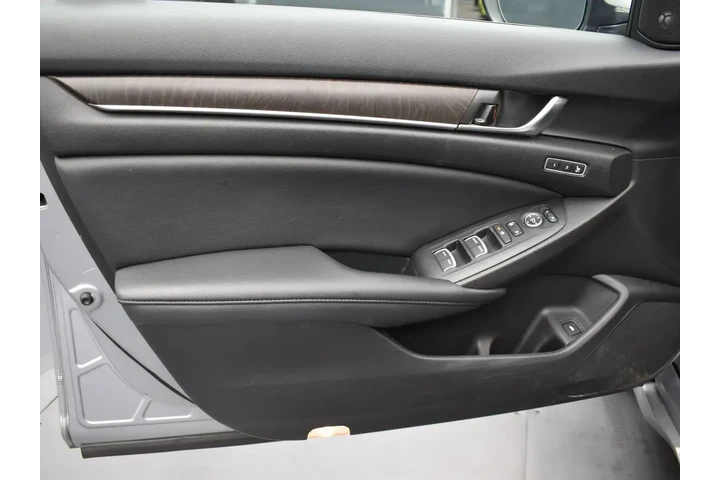 $18795 : Honda Accord Hybrid 2022 Tou image 9