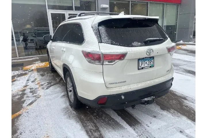 $16997 : Toyota Highlander 2015 XLE 4 image 8