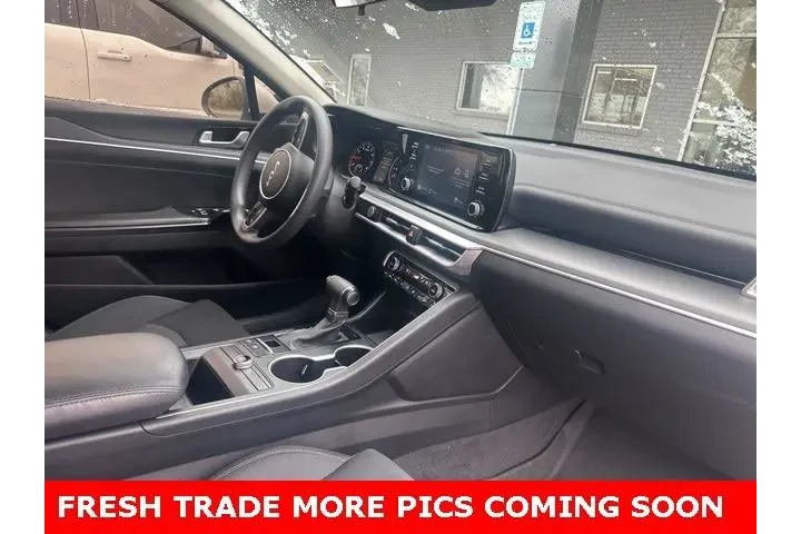 $23195 : Kia K5 2023 LXS 4dr Sedan image 7