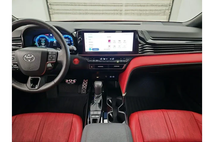 $29998 : Toyota Camry 2025 XSE 4dr Se image 9