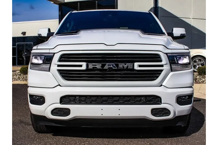 $39990 : Ram 1500 2023 4x4 Laramie 4d image 2