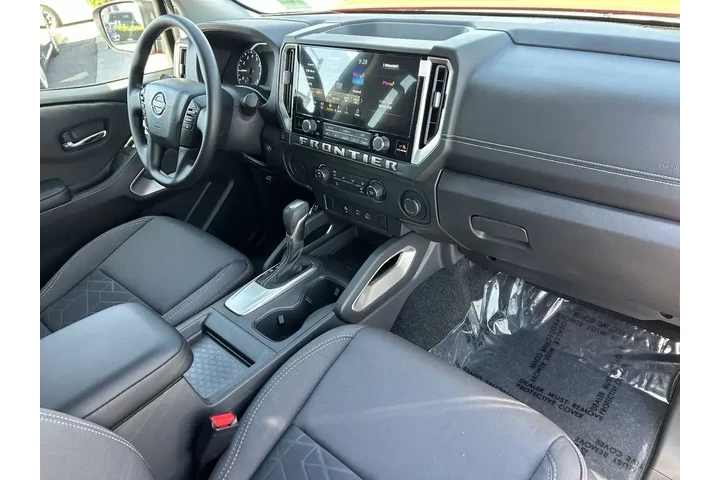 $31995 : Nissan Frontier 2025 4x2 PRO image 8