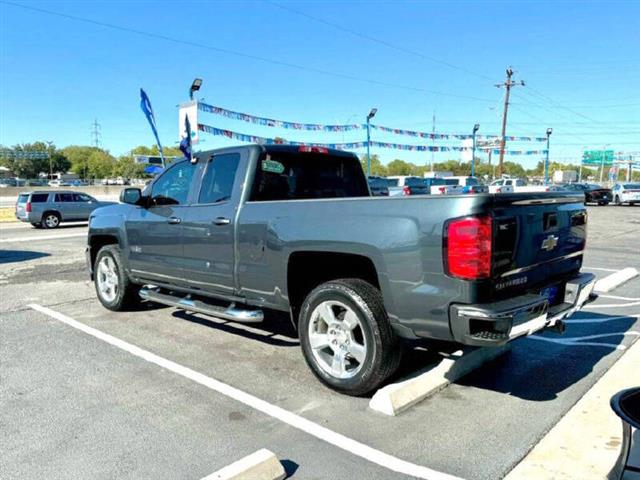 $23990 : 2017 Silverado 1500 LT image 7