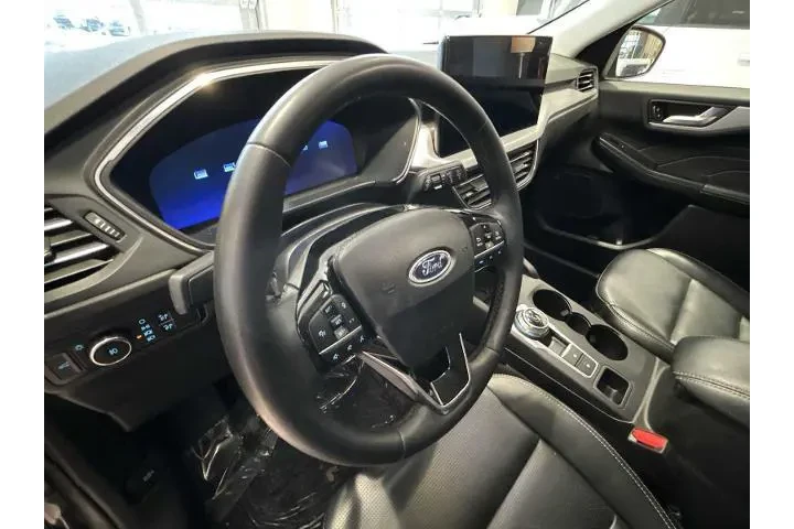 $28888 : Ford Escape 2025 AWD Platinu image 9