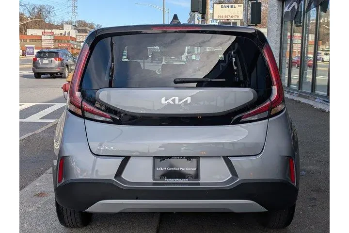 $15695 : Kia Soul 2023 S 4dr Crossove image 7