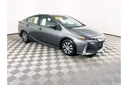 Toyota Prius Prime 2020 LE 4
