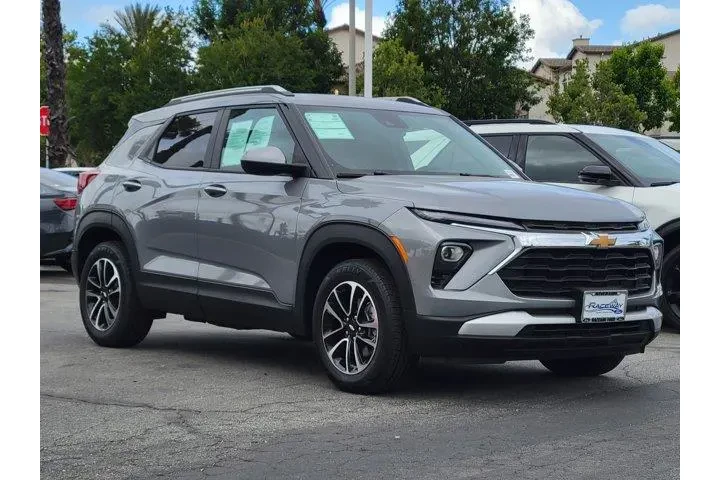 $22000 : Chevrolet Trailblazer 2024 L image 10