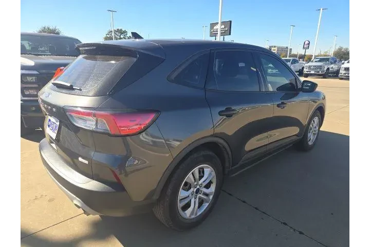 $14287 : Ford Escape 2020 S 4dr SUV image 4