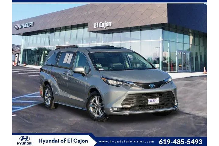 $32500 : Toyota Sienna 2022 XLE 8-Pas image 1