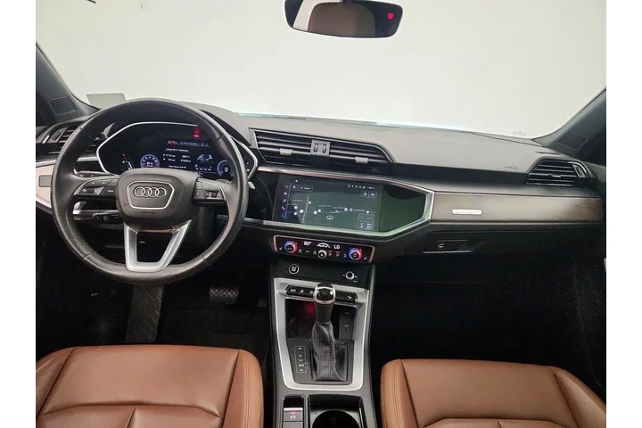 $24998 : Audi Q3 2022 AWD quattro S l image 9