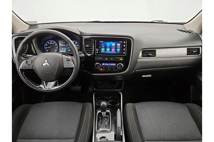 $14998 : Mitsubishi Outlander 2017 SE image 9