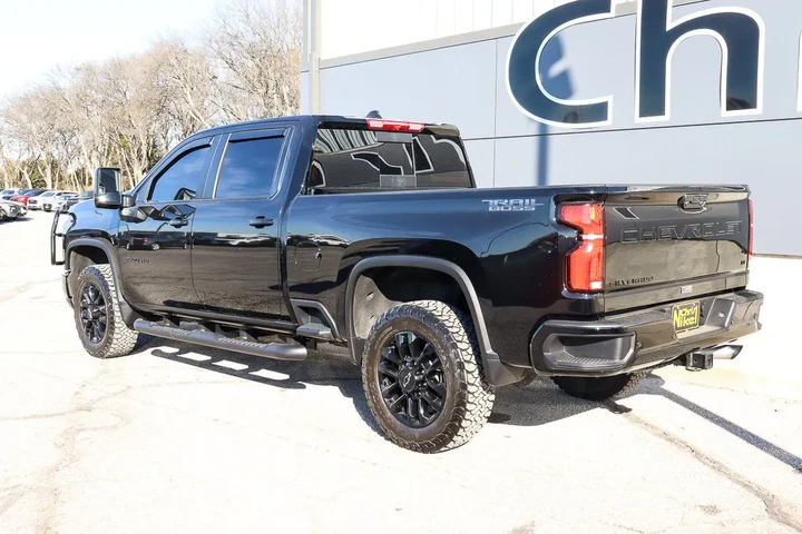 $60988 : 2025 Silverado 2500HD 4WD Cre image 6