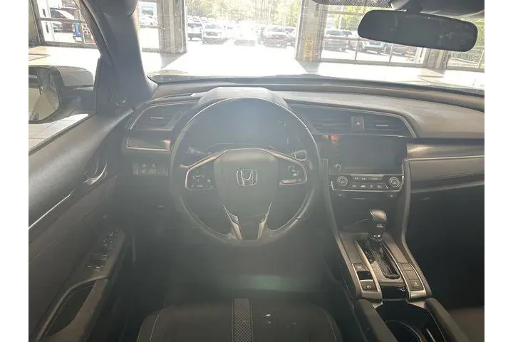 $20000 : Honda Civic 2021 EX 4dr Hatc image 2