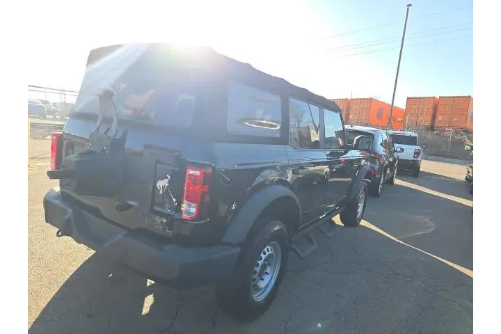 $28999 : Ford Bronco 2021 4x4 Base 4d image 4