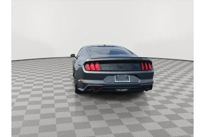 $28500 : Ford Mustang 2020 EcoBoost 2 image 7