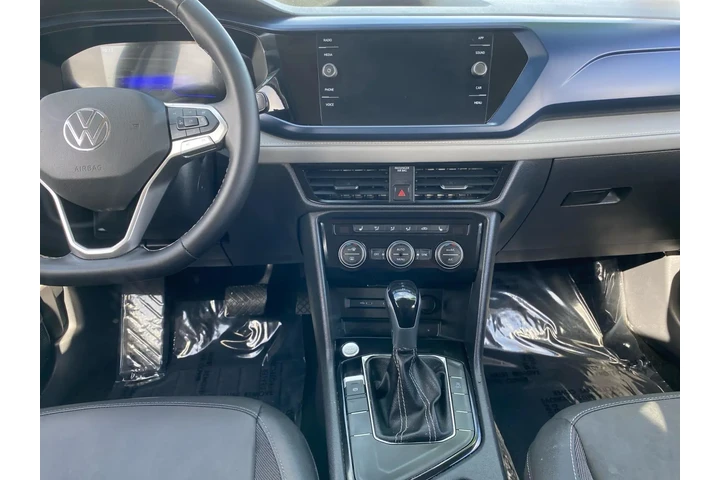 $23690 : Volkswagen Taos 2024 SE 4dr image 3