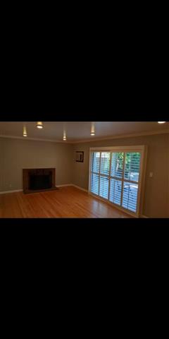 $1100 : Available Now 3 BR-2 BR image 7