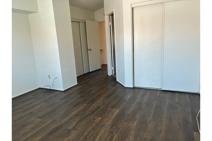 $1500 : Welcome to 1881 Runaway Cir, C image 6
