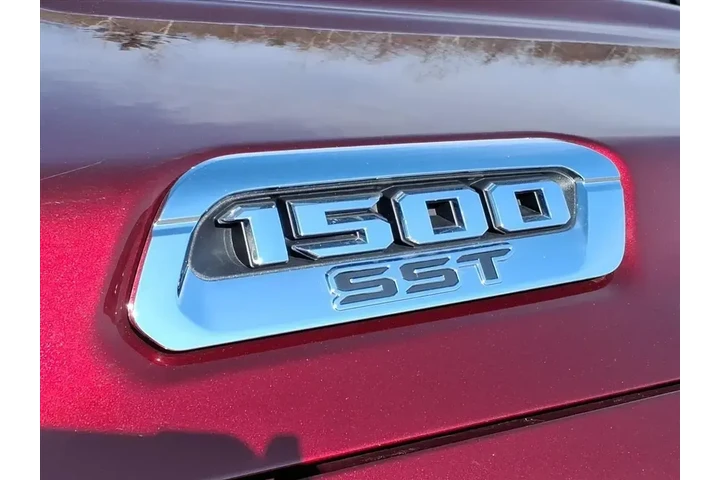 $39857 : Ram 1500 2025 4x4 Laramie 4d image 7