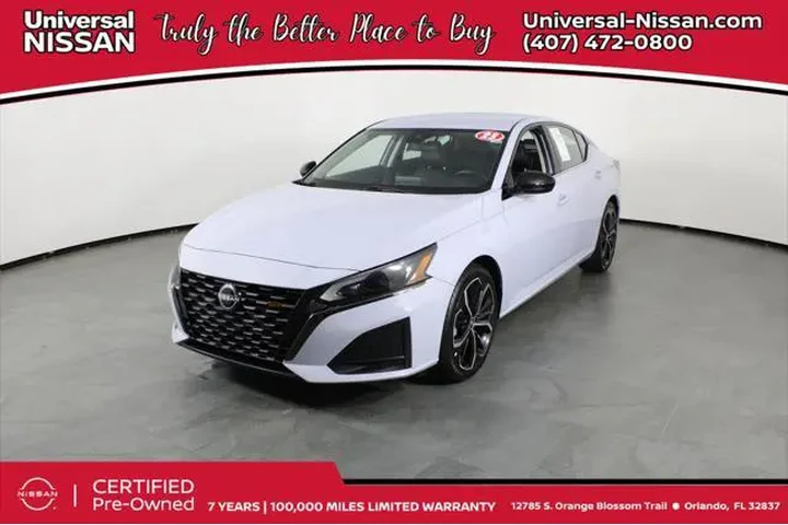 $18766 : Nissan Altima 2023 2.5 SR 4d image 1