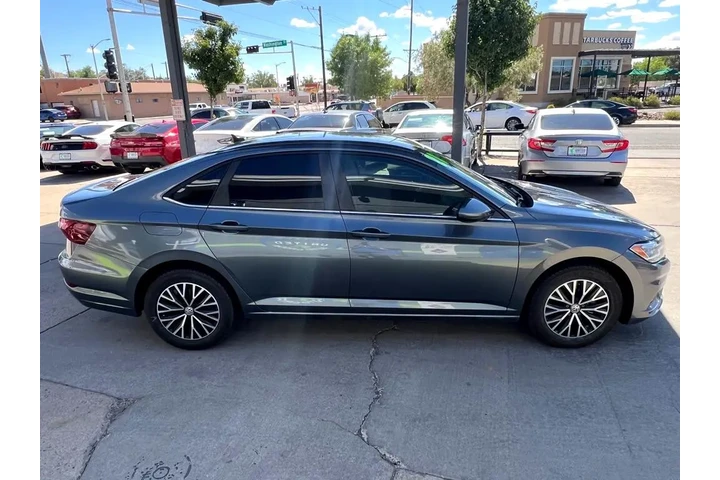 2021 Jetta 1.4T S 8A image 4
