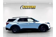 $33997 : Ford Explorer 2020 AWD ST 4d thumbnail