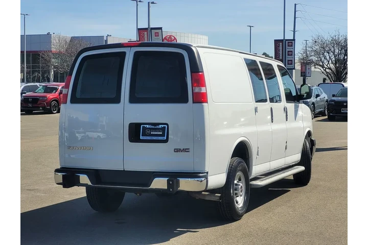 $24798 : GMC Savana 2023 2500 3dr Car image 5