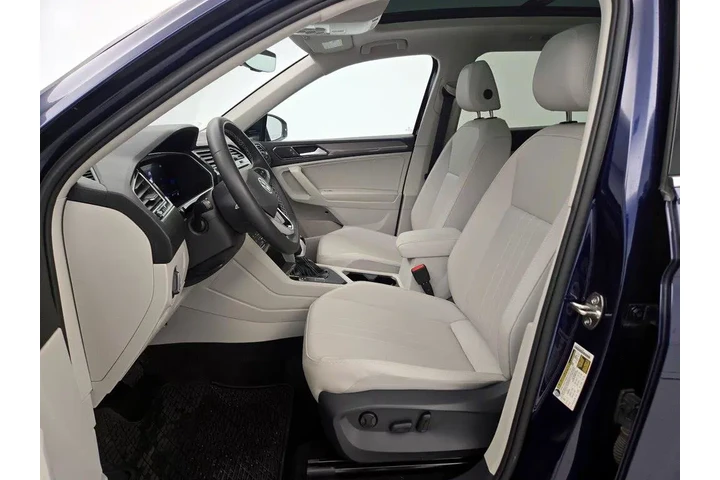 $22998 : Volkswagen Tiguan 2023 SE 4d image 10