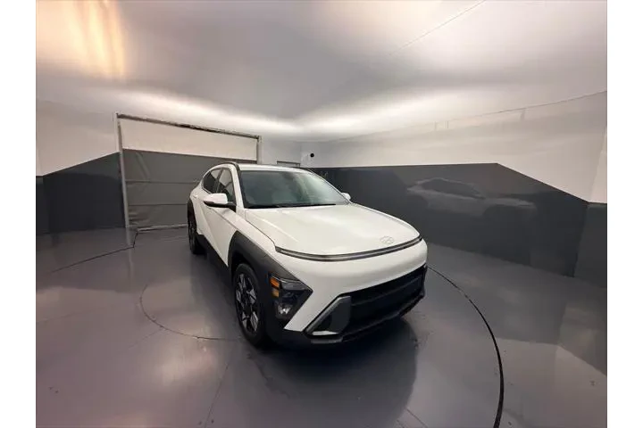 $23689 : Hyundai KONA 2025 SEL 4dr Cr image 7
