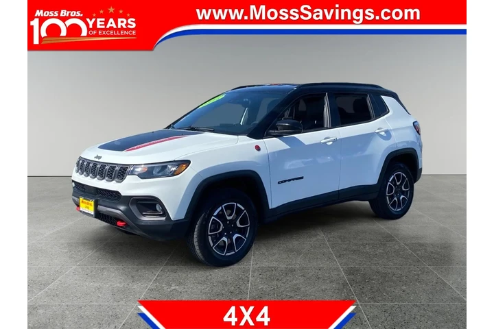 $30986 : Jeep Compass 2024 4x4 Trailh image 1