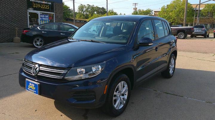 $10999 : 2013 Tiguan S image 3