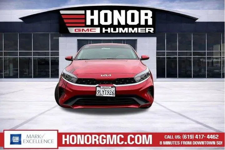 $16988 : Kia Forte 2023 LX 4dr Sedan image 5