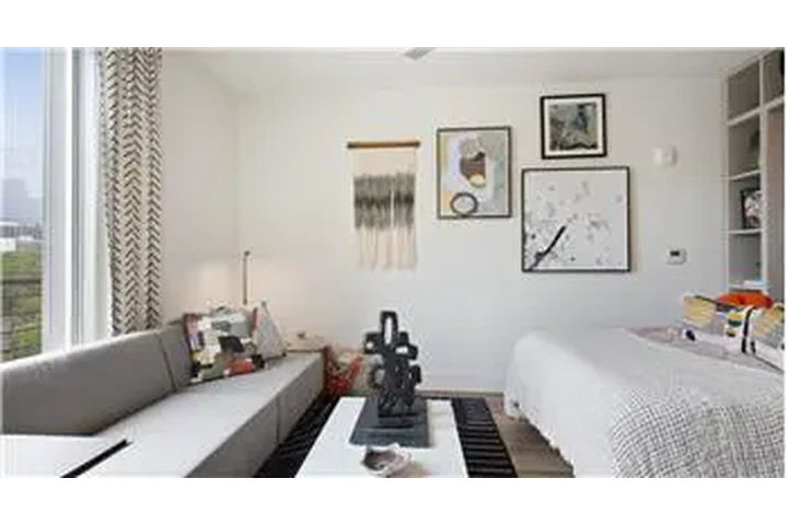 $1986 : Rental property with 1 bedro image 8