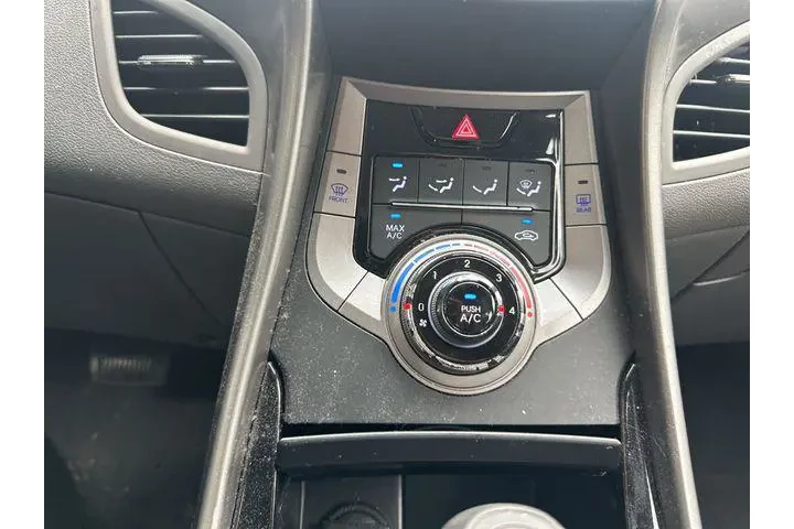 $7761 : Hyundai ELANTRA 2013 GLS 4dr image 10