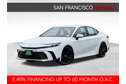 Gold Certified2025 Camry SE en San Francisco Bay Area