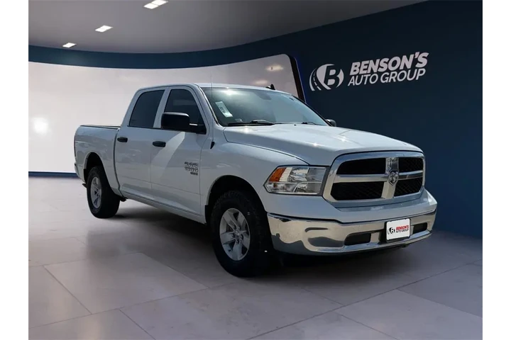 $29390 : Ram 1500 Classic 2023 4x4 SL image 7