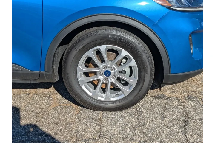 $21127 : Ford Escape 2020 SE 4dr SUV image 9