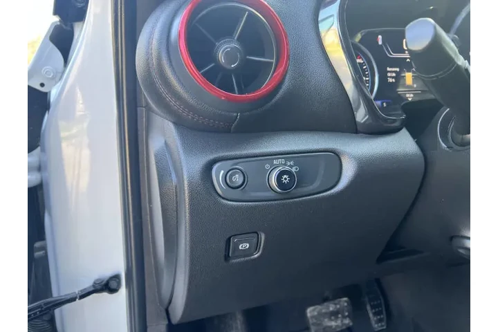 $19997 : 2020 Blazer RS image 9