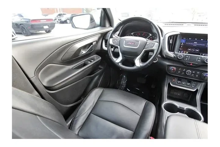 $14991 : GMC Terrain 2019 4x4 SLT 4dr image 4