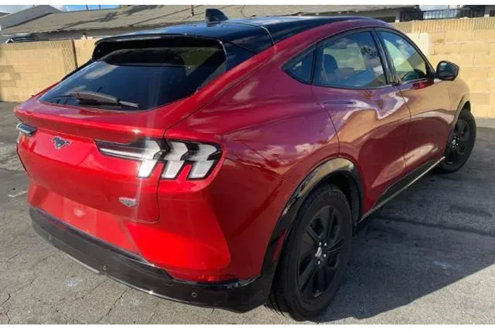 $21800 : Ford Mustang Mach-E 2021 Cal image 4