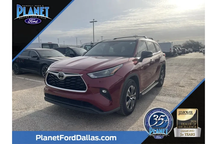 $29159 : Toyota Highlander 2022 XLE 4 image 1