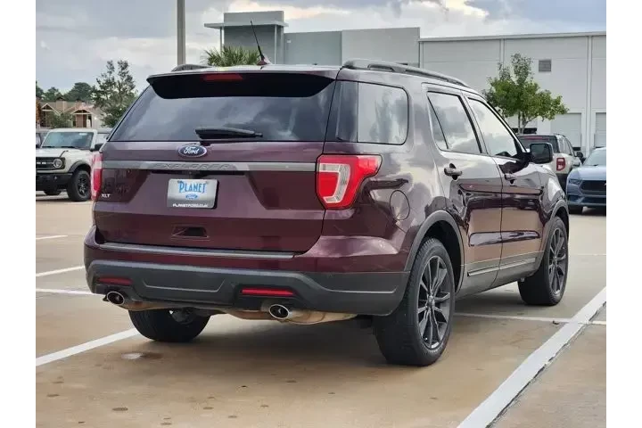 $16992 : Ford Explorer 2019 XLT 4dr S image 5