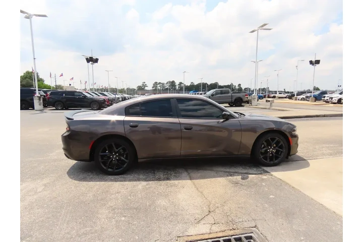 $26999 : Dodge Charger 2023 SXT 4dr S image 10
