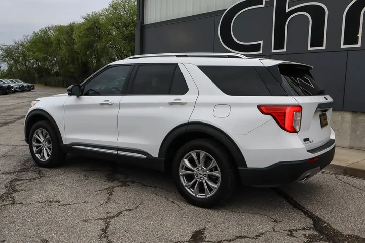 $25988 : 2021 Explorer Limited 4WD image 6