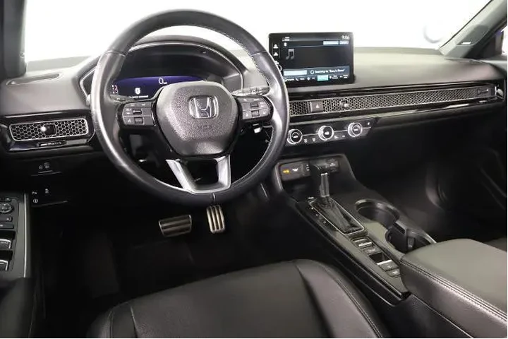 $28585 : Honda Civic 2022 Sport Touri image 2
