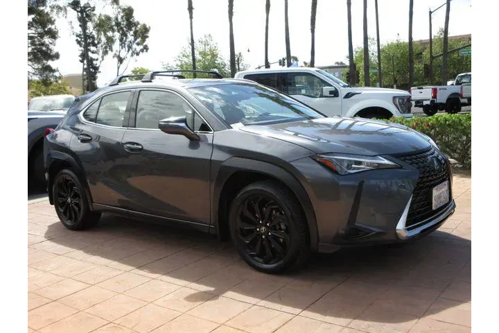 $21920 : Lexus UX 200 2022 4dr Crosso image 6