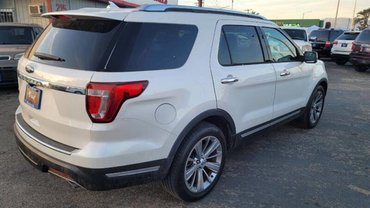 $18995 : 2018 Explorer Limited image 4