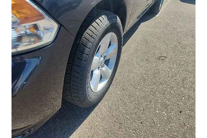 $18491 : Ram 1500 2016 4x2 Express 4d image 7