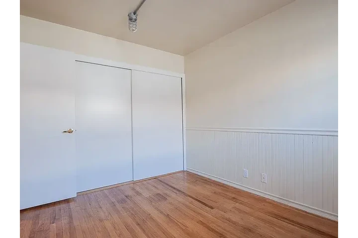 $1500 : ¡Situada en un barrio tranquil image 5